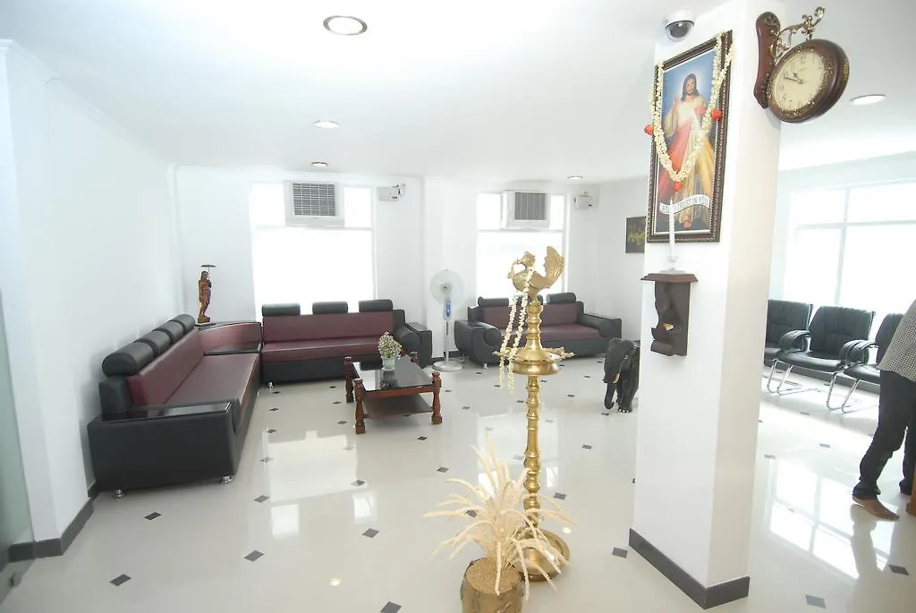 Phils' Residency & Banquets Hotel Kochi 2*,