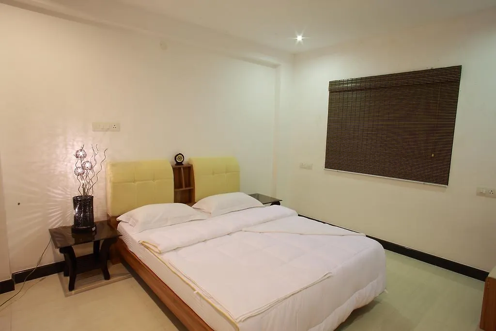 Phils' Residency & Banquets Hotel Kochi 2*,  India