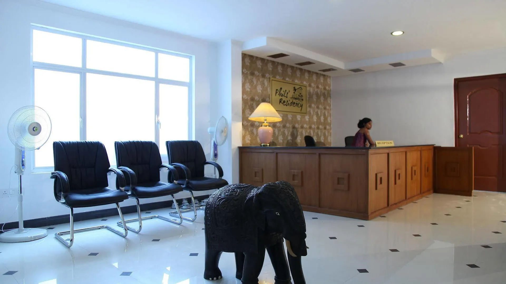 Phils' Residency & Banquets Hotel Kochi 2*,  India