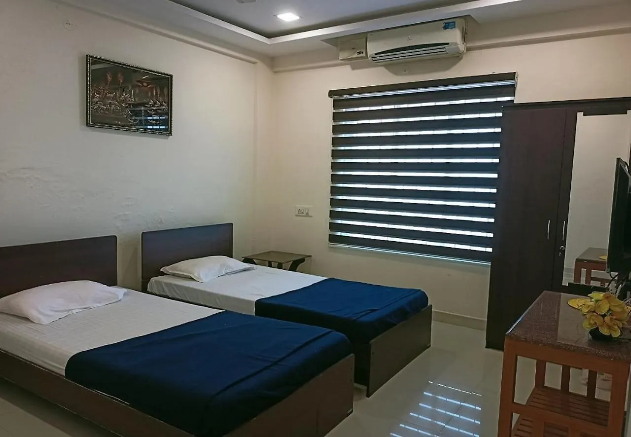 Hotel Phils' Residency & Banquets Kochi